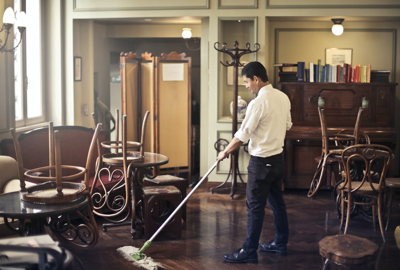 Why Choose a Professional Cleaning Service?